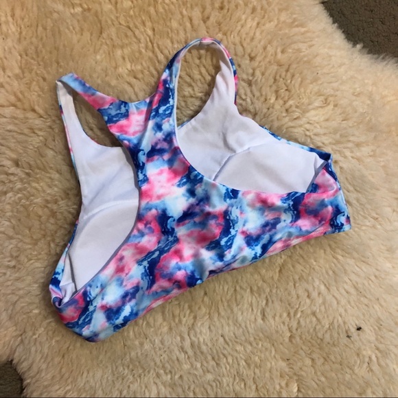 Sports bra - Picture 2 of 2